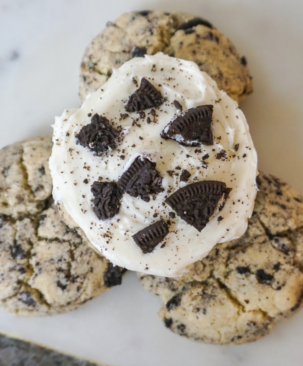 Oreo Cookies with Frosting GF